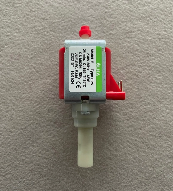 Pumpe für Wasser/Kleindampferzeuger Gr.1/8″-230V