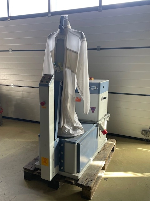 Hemdenfinisher von Camptel Typ Zephyr ele. beheizt ,gebraucht